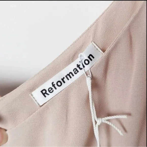 Reformation Evelyn One Shoulder Slit Maxi Dress Gown in Champagne Size 2 NWT - Picture 7 of 9